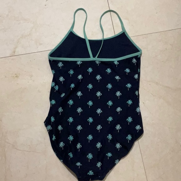 Old Navy palm tree bathing suit🦜 - Picture 2 of 4